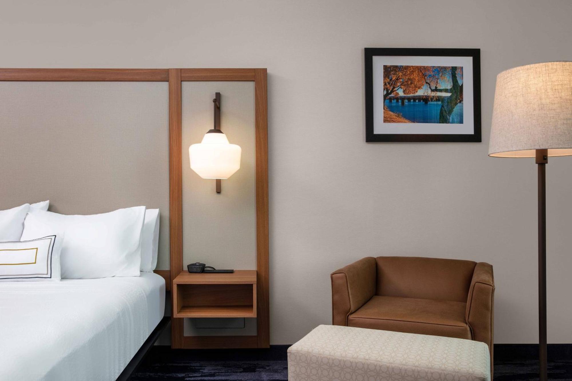 Fairfield By Marriott Inn & Suites ルイスバーグ エクステリア 写真