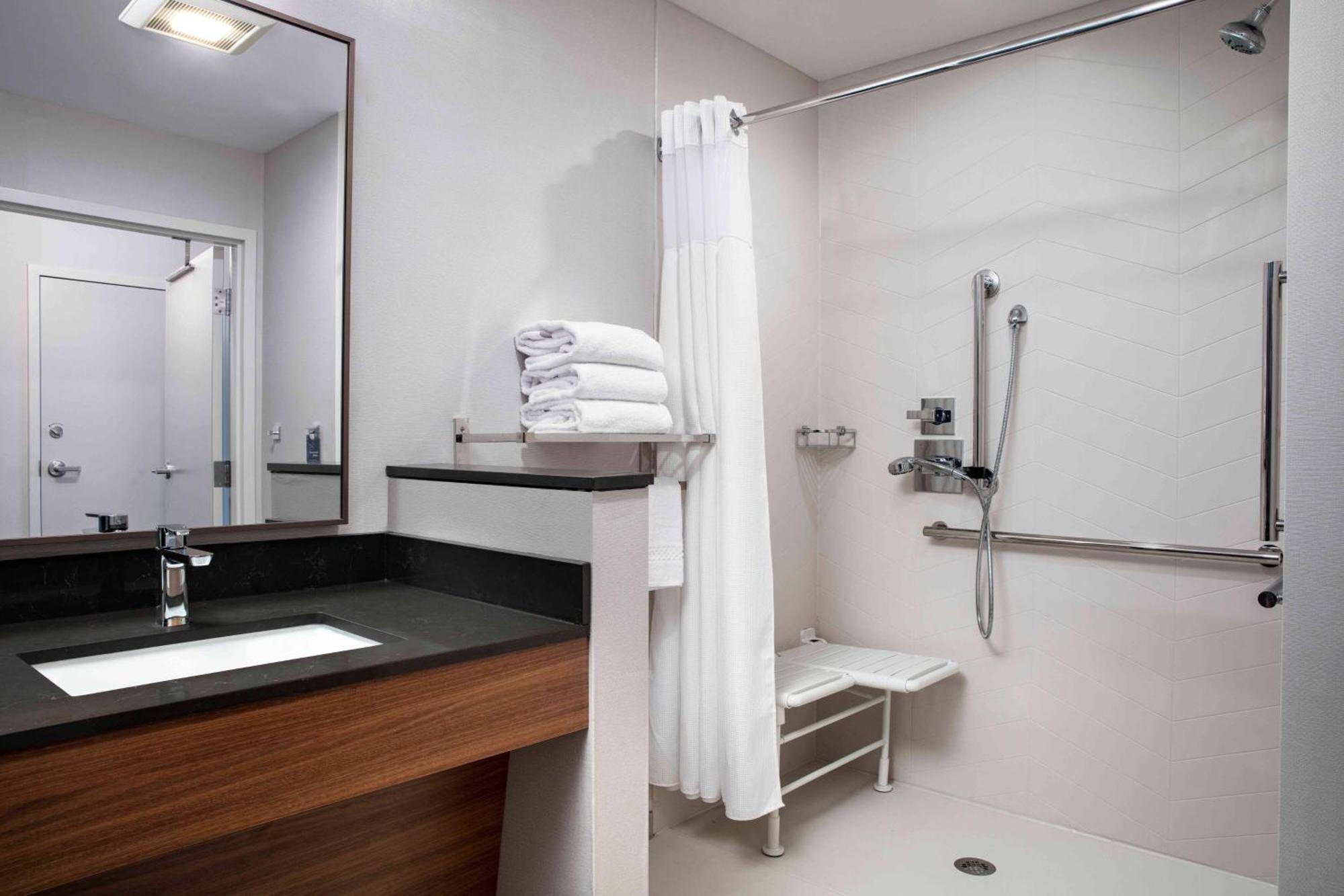 Fairfield By Marriott Inn & Suites ルイスバーグ エクステリア 写真
