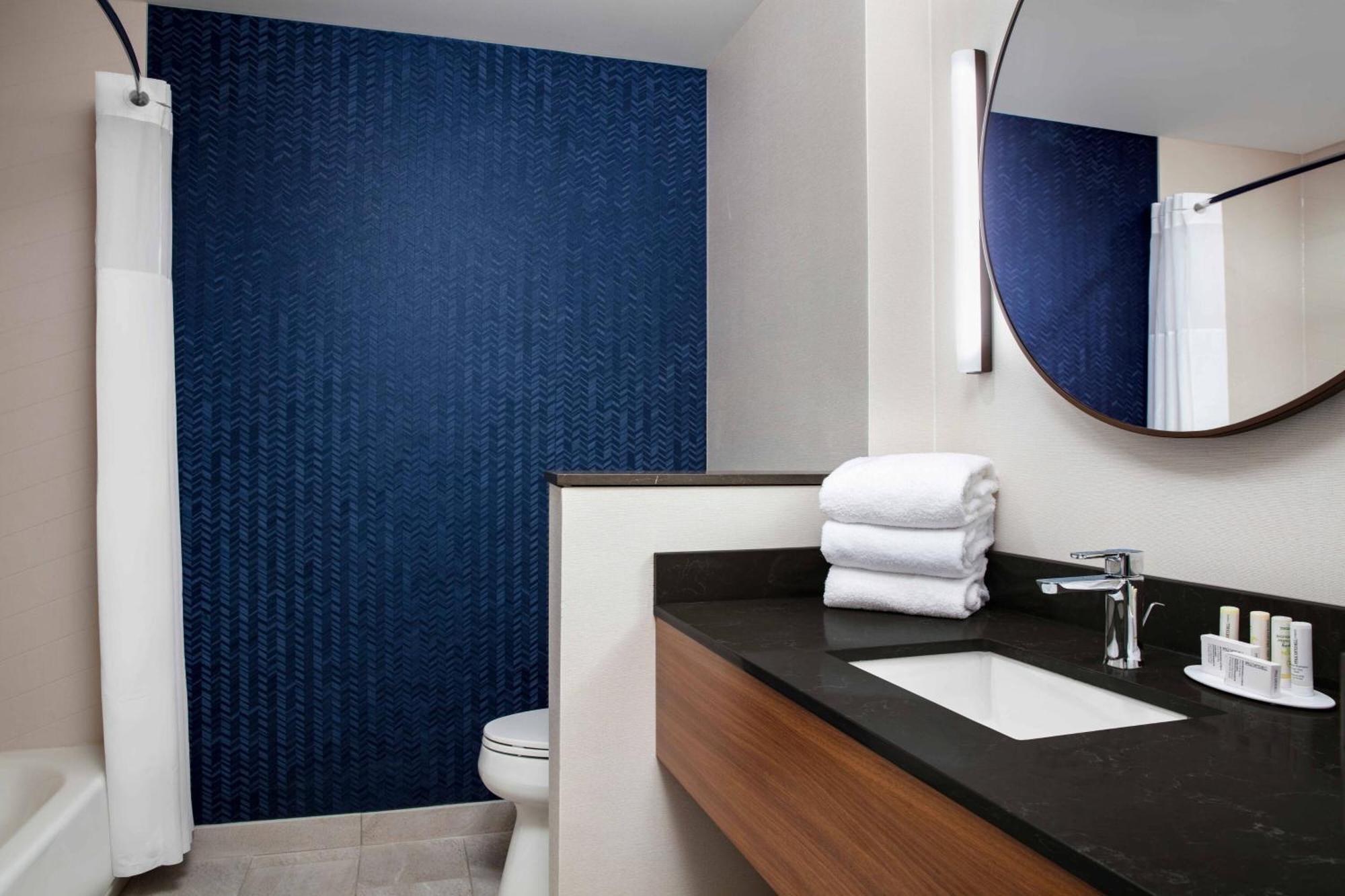 Fairfield By Marriott Inn & Suites ルイスバーグ エクステリア 写真