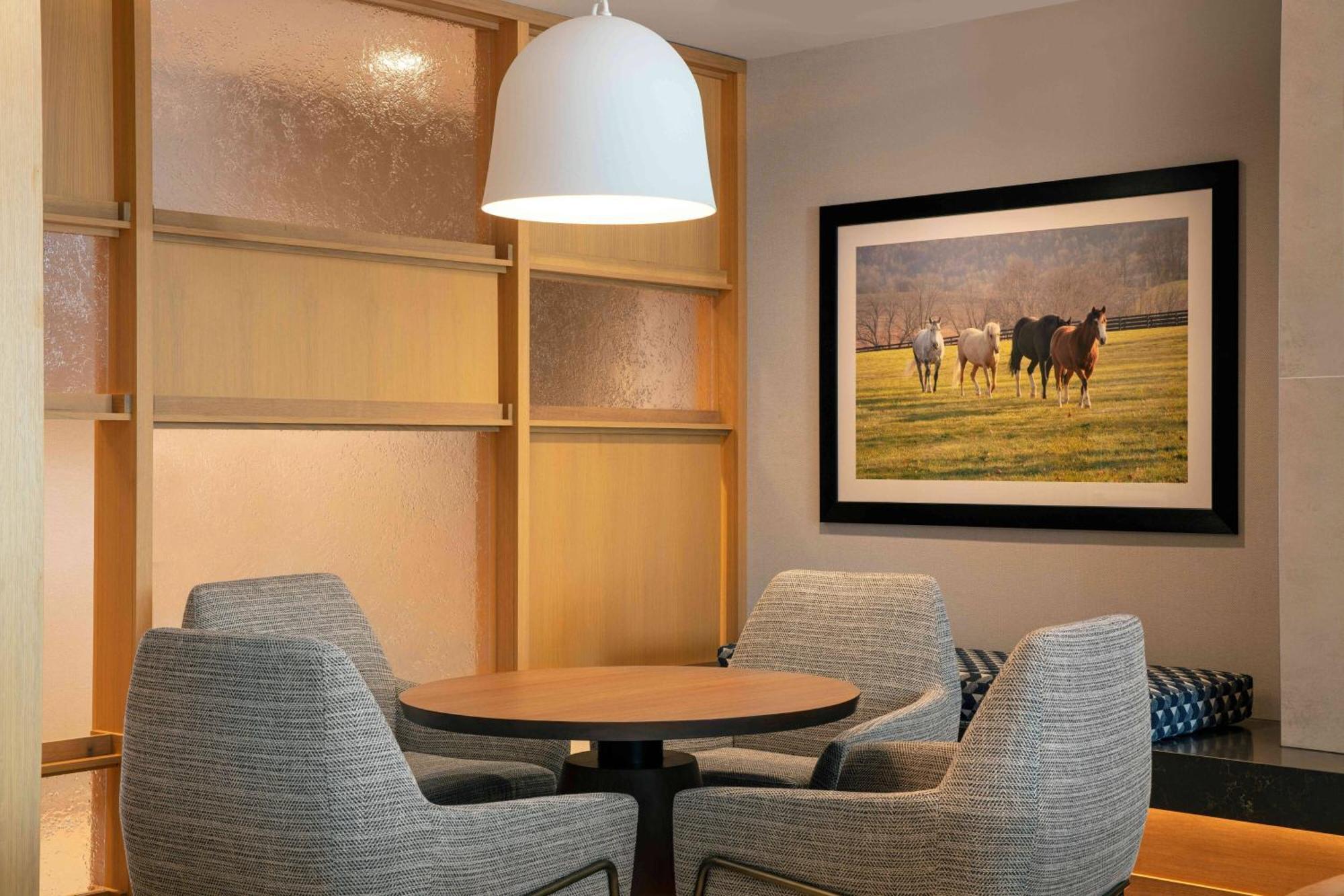Fairfield By Marriott Inn & Suites ルイスバーグ エクステリア 写真